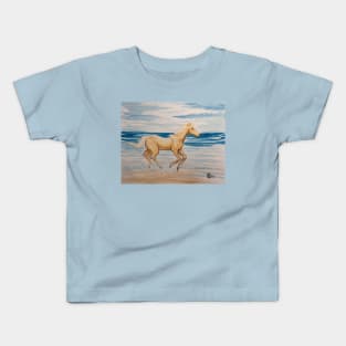 The horse running on the beach Kids T-Shirt